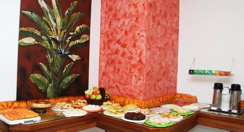 ホテル Cazuza Palace