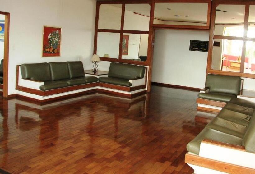 Отель Cazuza Palace