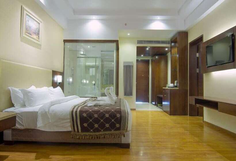 בית מלון כפרי Clarion Inn Jaipur