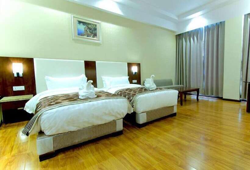 בית מלון כפרי Clarion Inn Jaipur