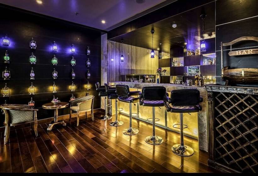 בית מלון כפרי Clarion Inn Jaipur