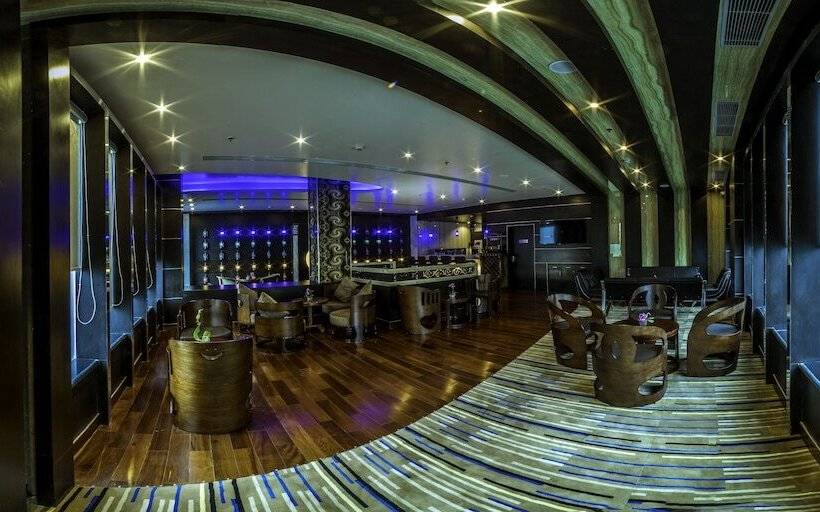 בית מלון כפרי Clarion Inn Jaipur