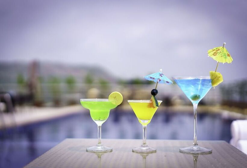 בית מלון כפרי Clarion Inn Jaipur