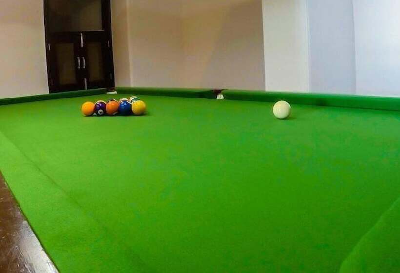 ホテル Shilton By Royal Collection