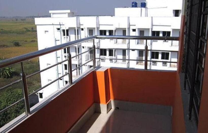 ホテル Srikrishna International