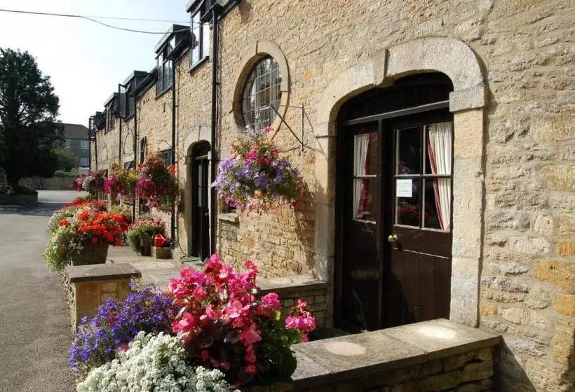 Hotelli Stow Lodge