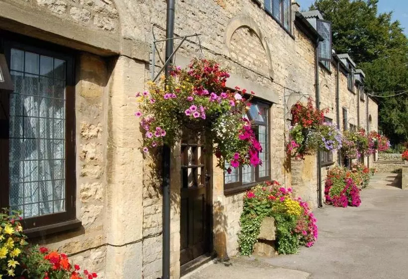 Hotelli Stow Lodge