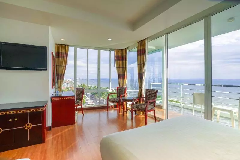Jomtien Hisotel