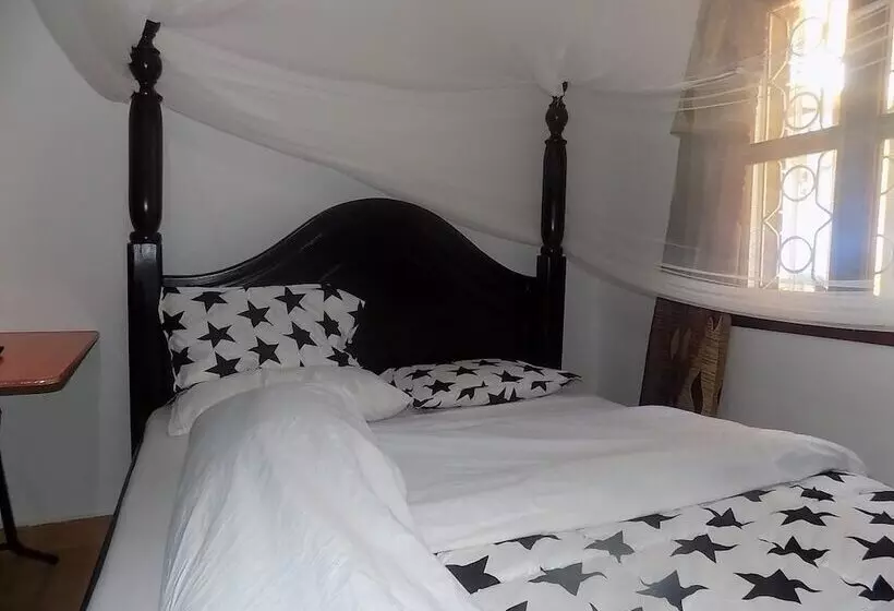 Livani Beach Motel