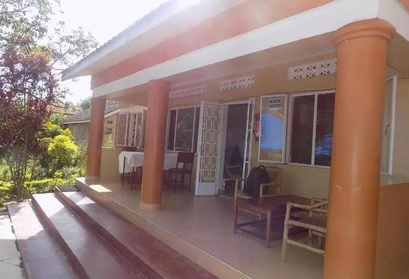 Livani Beach Motel