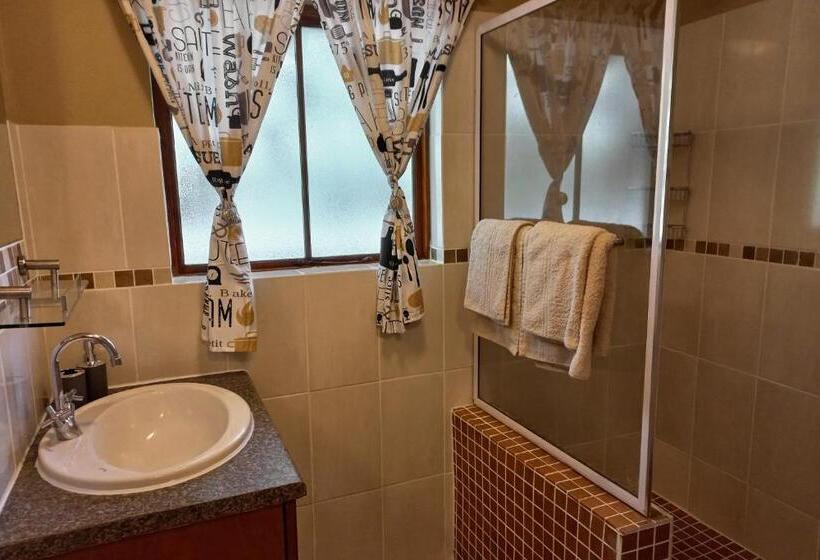 Mount Sheba Rainforest Hotel & Resort