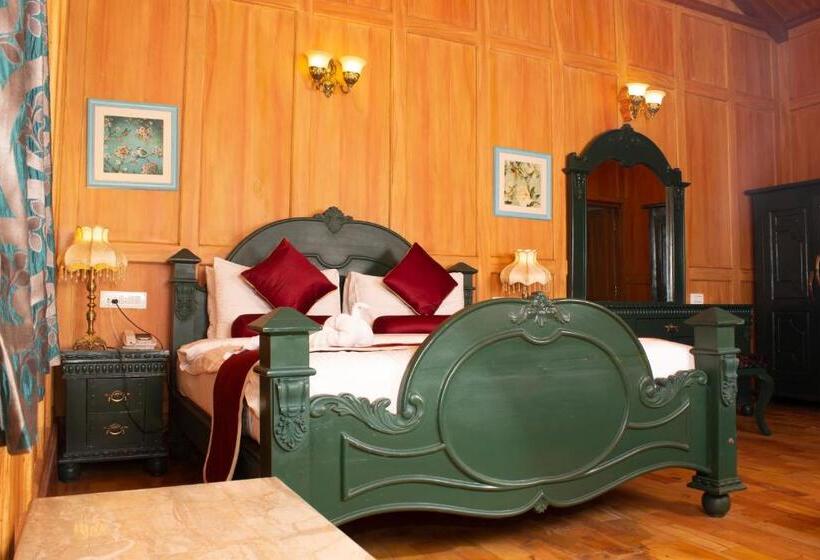 West Downs The Heritage Resort