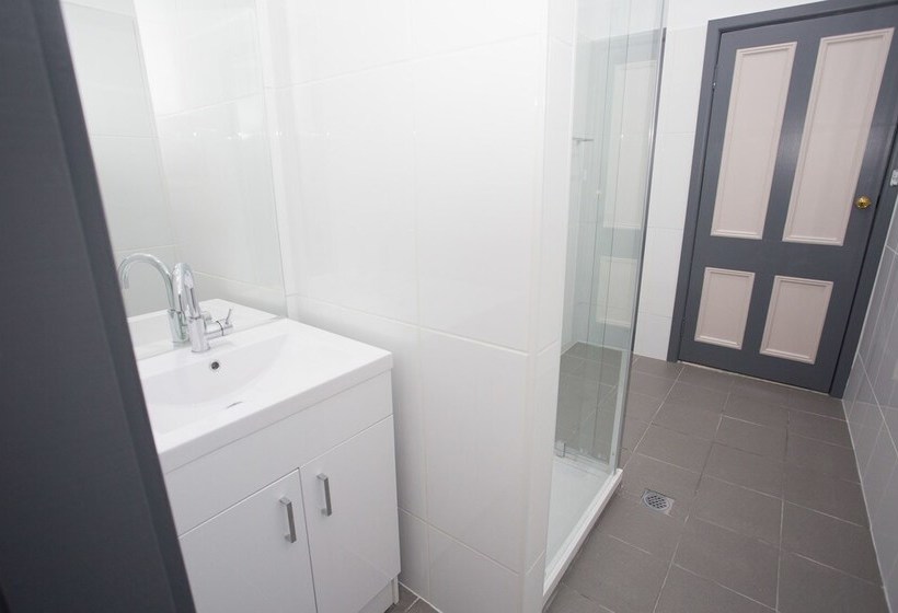 Australian Hotel Grafton