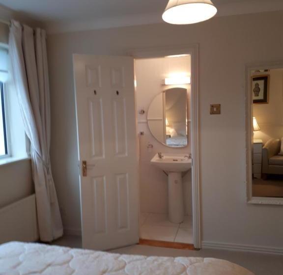 مبيت وإفطار Carrabaun House