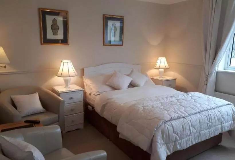 Aamiaismajoitus (B&B) Carrabaun House