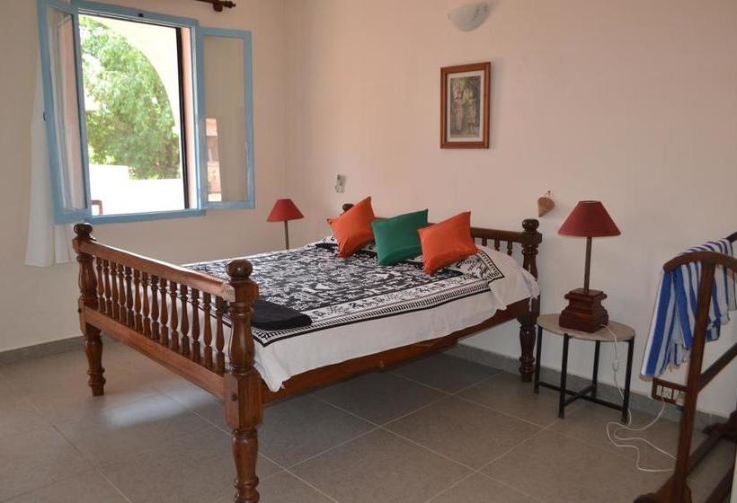 تختخواب و صبحانه Lily Pool Villa