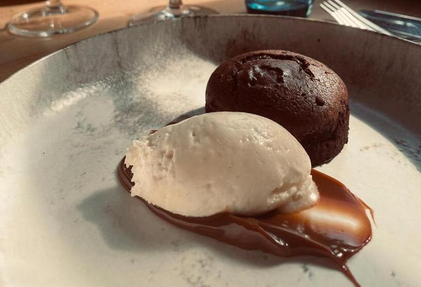 민박 The Punchbowl Lapworth