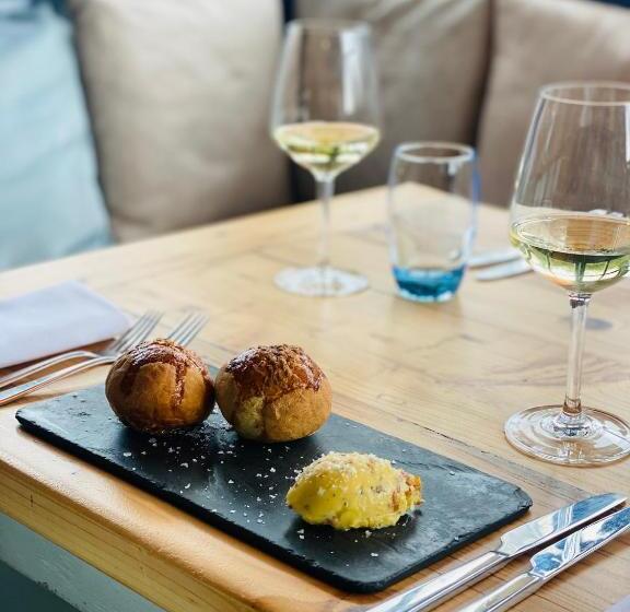 민박 The Punchbowl Lapworth