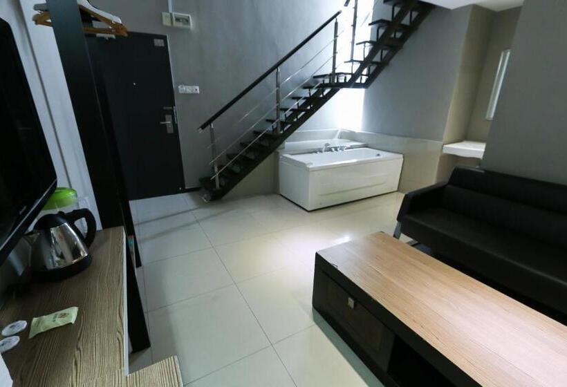 ホテル 99   Bandar Botanik Klang