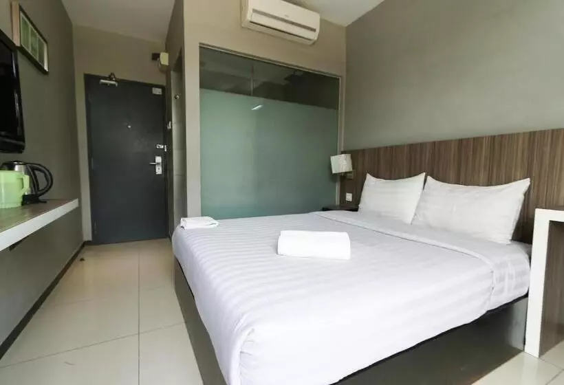 هتل 99   Bandar Botanik Klang