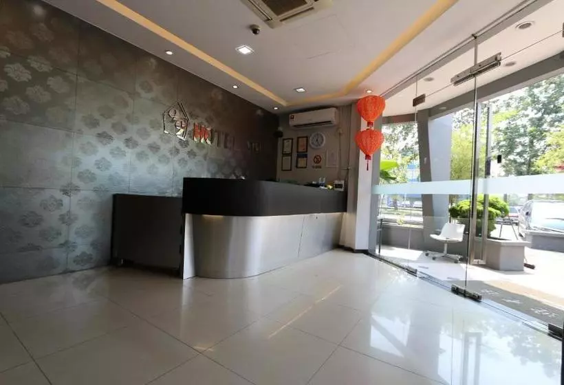 هتل 99   Bandar Botanik Klang