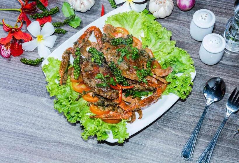 Kep Bay Hotel & Resort