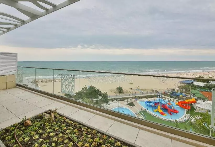 Maritim Hotel Paradise Blue