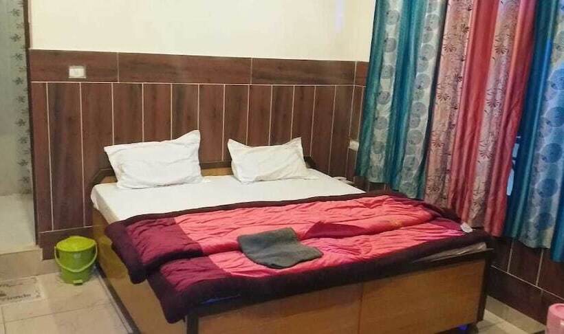 בית מלון כפרי Royal Taj