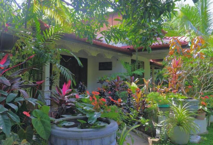 Levona Garden Resort