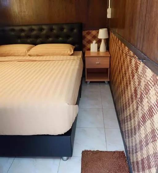 Lipe Hostel
