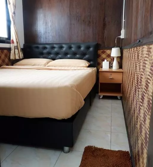 Lipe Hostel