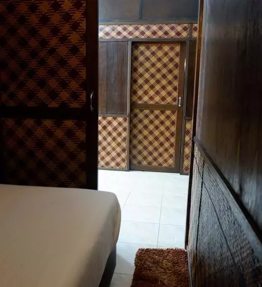 Lipe Hostel