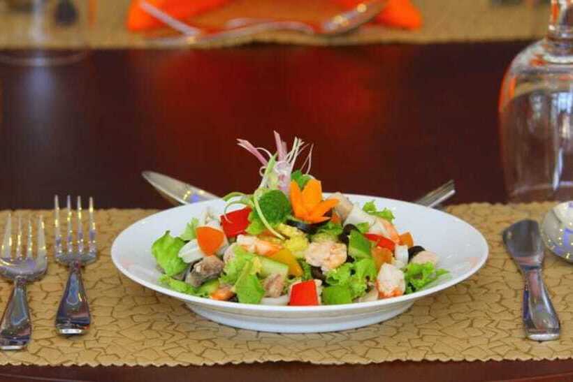 Saffron Hotel & Restaurant