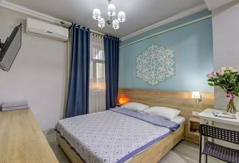 Viva Hotel   Hostel