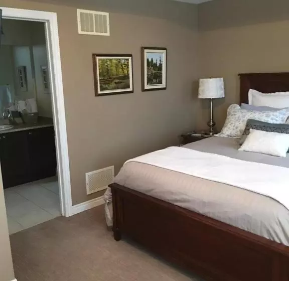 Willow Pond Satellite B&b