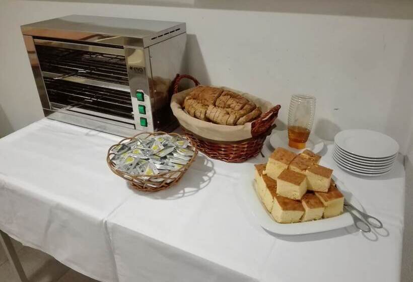 הוסטל Hi Lisboa  Pousada De Juventude