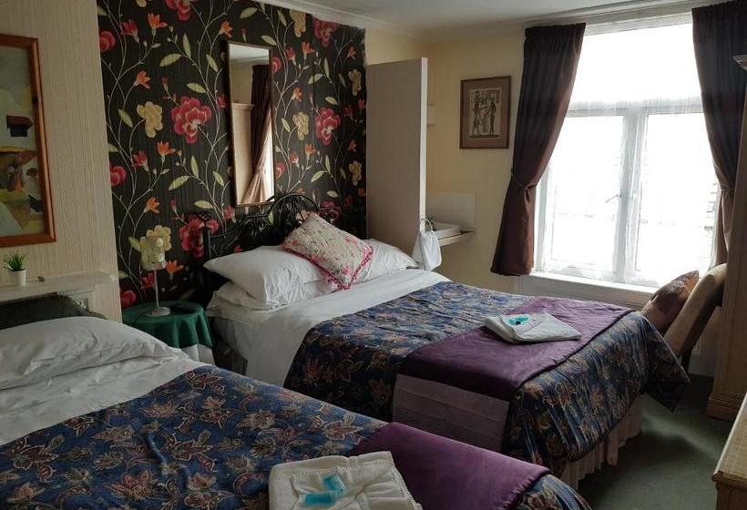 فندق Alston House