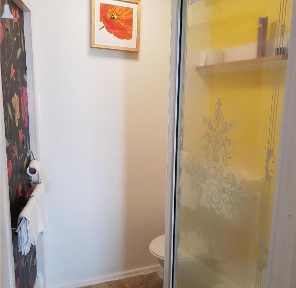 فندق Alston House