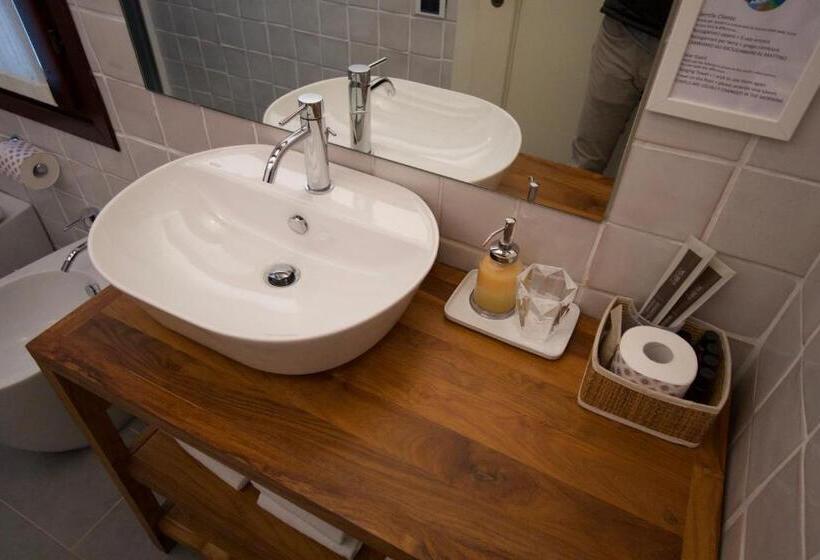 تختخواب و صبحانه Casa Colleoni