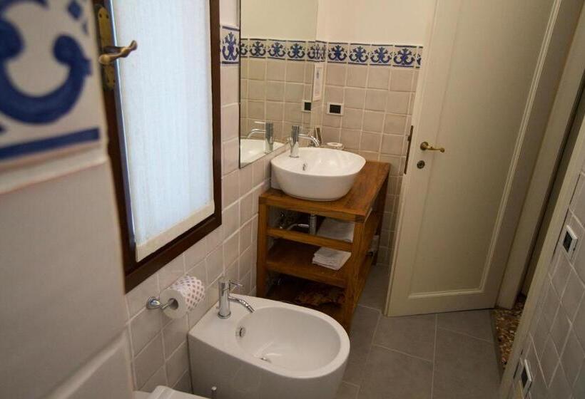 تختخواب و صبحانه Casa Colleoni