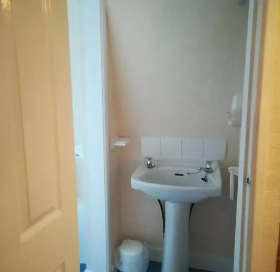 تختخواب و صبحانه Cavendish House