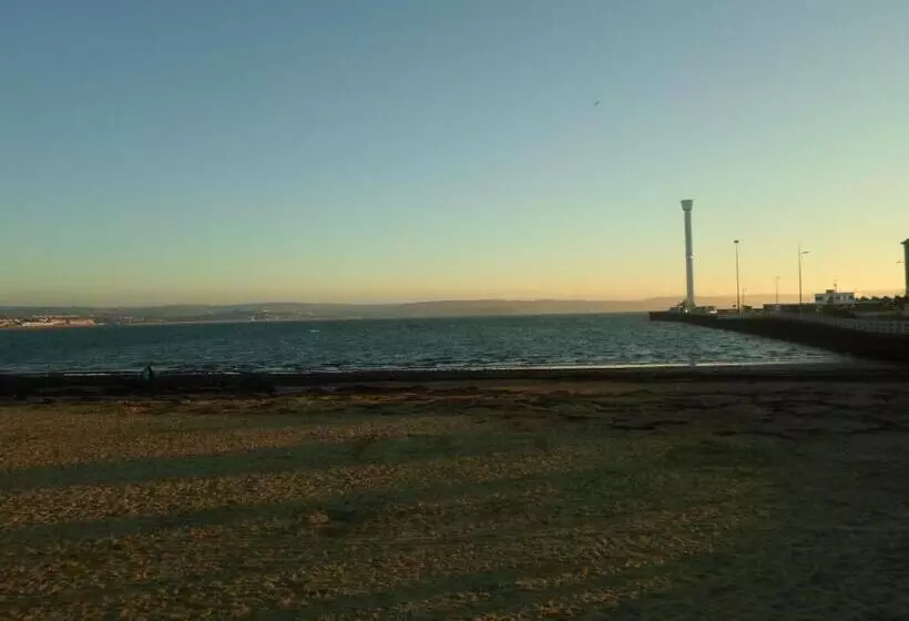 تختخواب و صبحانه Cavendish House