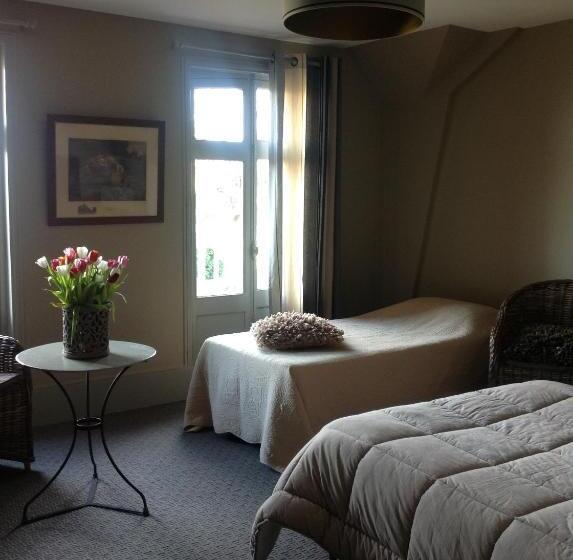 ベッドアンドブレックファースト La Villa Des Rosiers