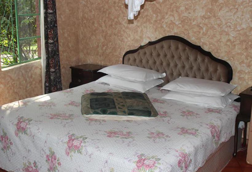 تختخواب و صبحانه Mosiuatunya Lodge