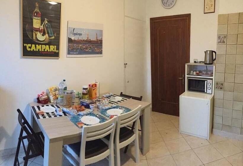 Nocleg ze śniadaniem Pang S Guesthouse