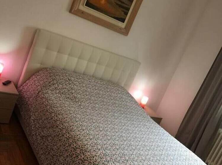 Nocleg ze śniadaniem Pang S Guesthouse