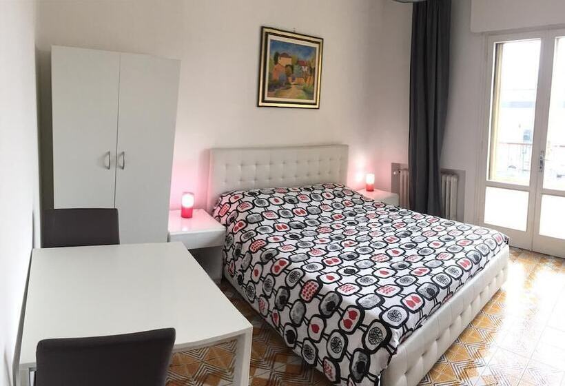 Nocleg ze śniadaniem Pang S Guesthouse