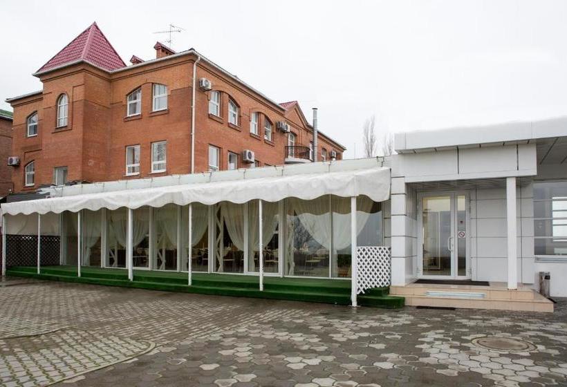 فندق Golden Coast