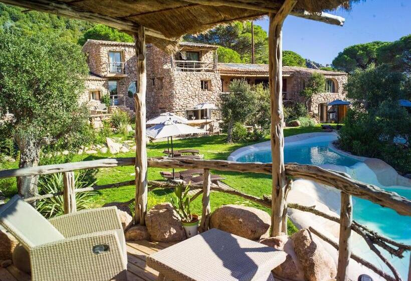 هتل Hôtel Ambassador Palombaggia