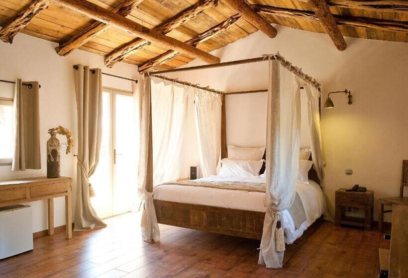 هتل Hôtel Ambassador Palombaggia